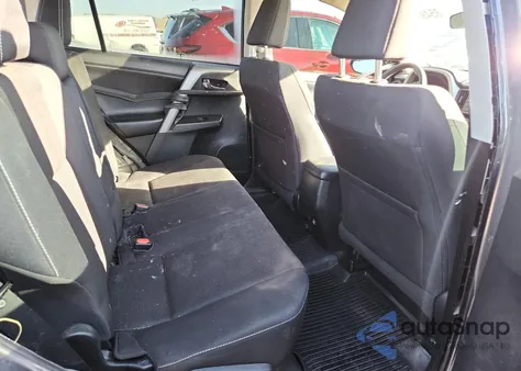 2017 Toyota Rav4 Xle z USA, uszkodzony, nr VIN 2T3RFREV0HW654275